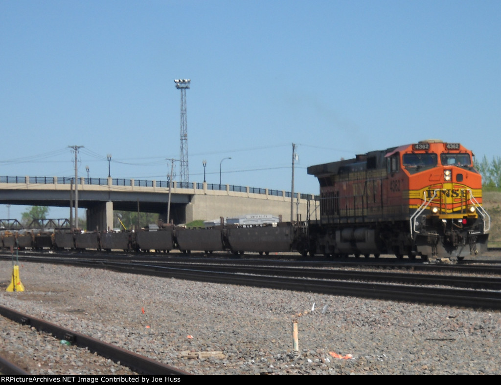 BNSF 4362 East